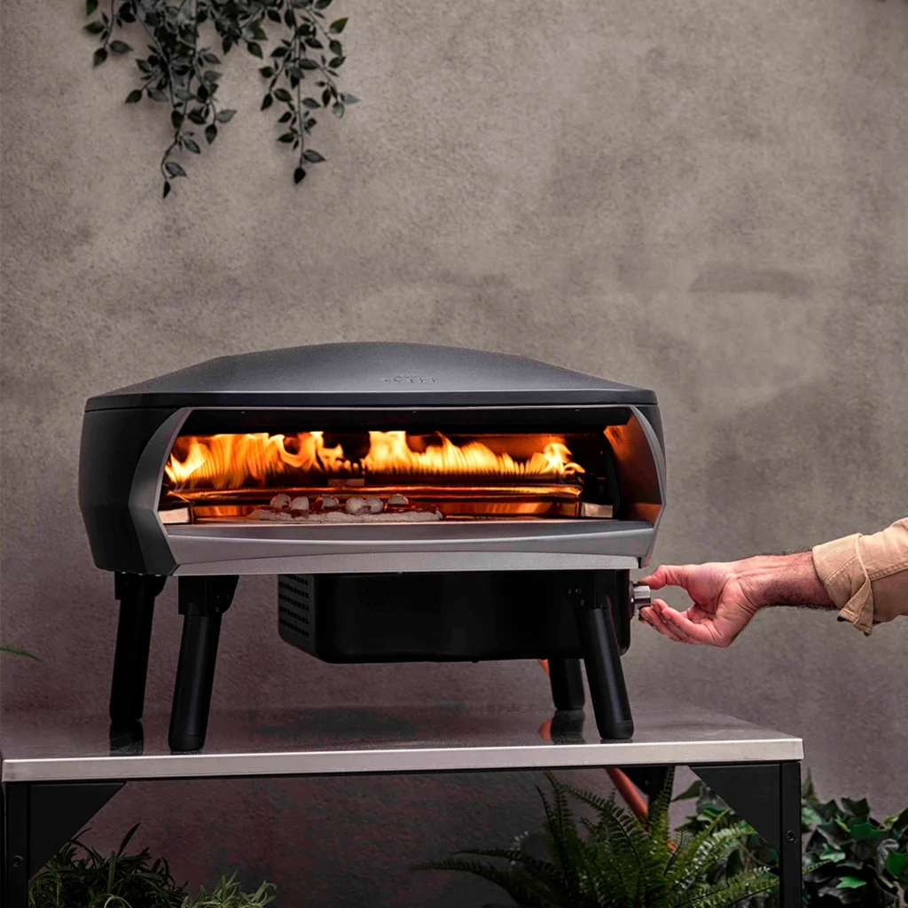 witt_pizza_oven_lifestyle_gallery_1