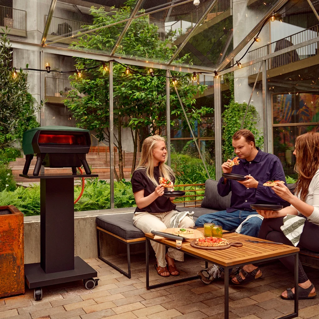 witt_pizza_oven_lifestyle_gallery_2